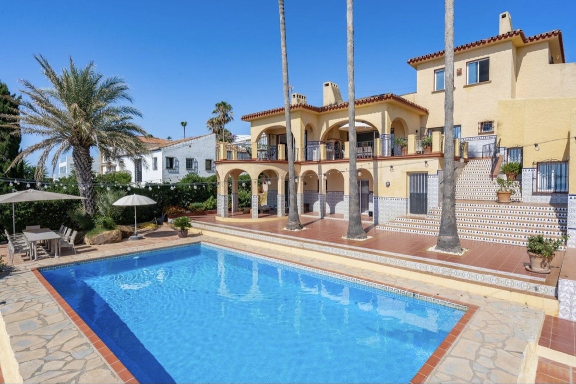 Wiederverkauf - Villa - Estepona - Estepona Centro