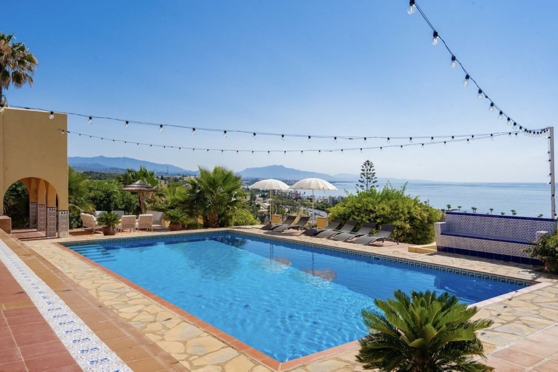 Wiederverkauf - Villa - Estepona - Estepona Centro