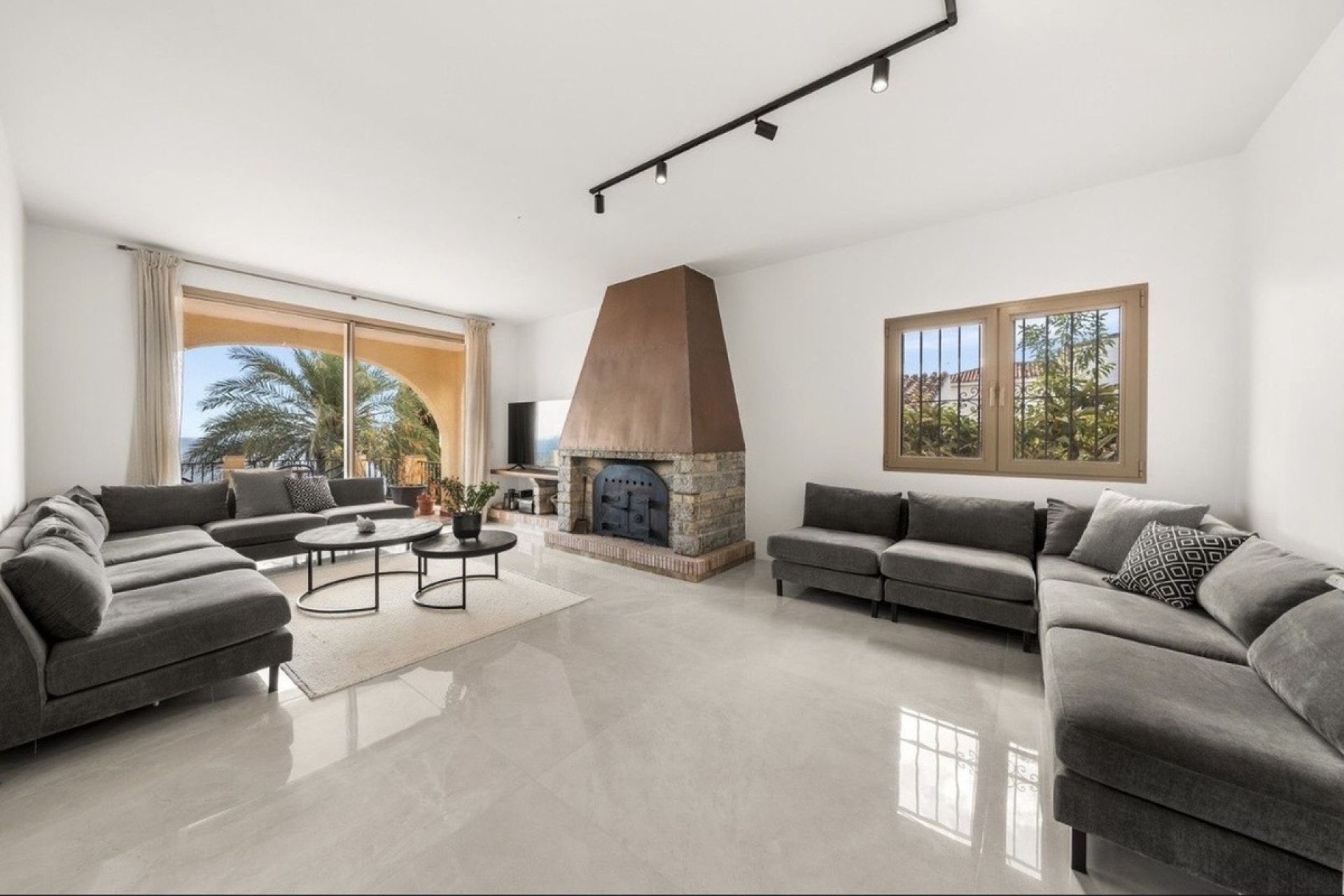Wiederverkauf - Villa - Estepona - Estepona Centro
