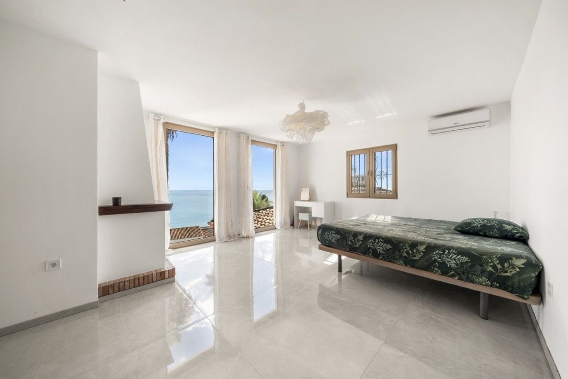 Wiederverkauf - Villa - Estepona - Estepona Centro