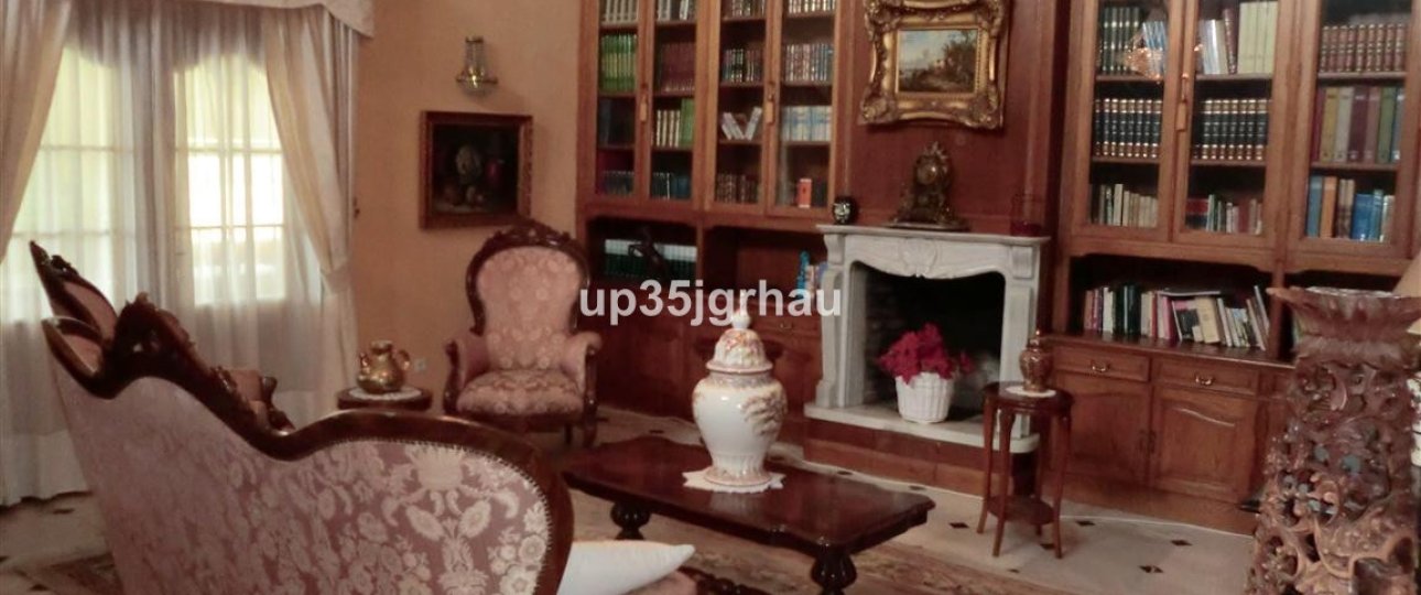 Wiederverkauf - Villa - Estepona - Estepona Centro
