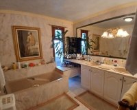 Wiederverkauf - Villa - Estepona - Estepona Centro