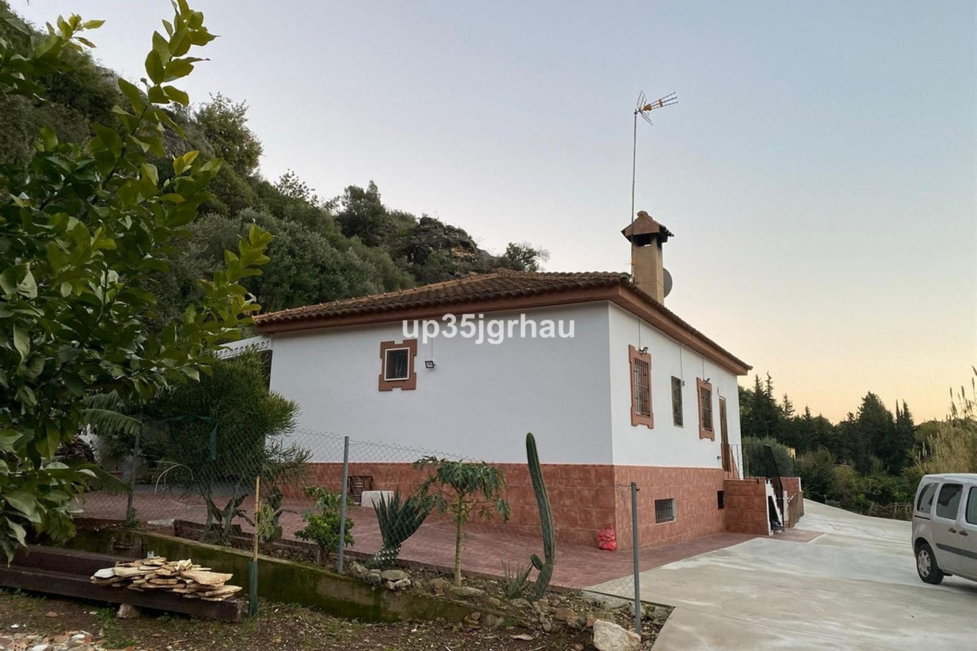 Wiederverkauf - Villa - Estepona - Estepona Centro