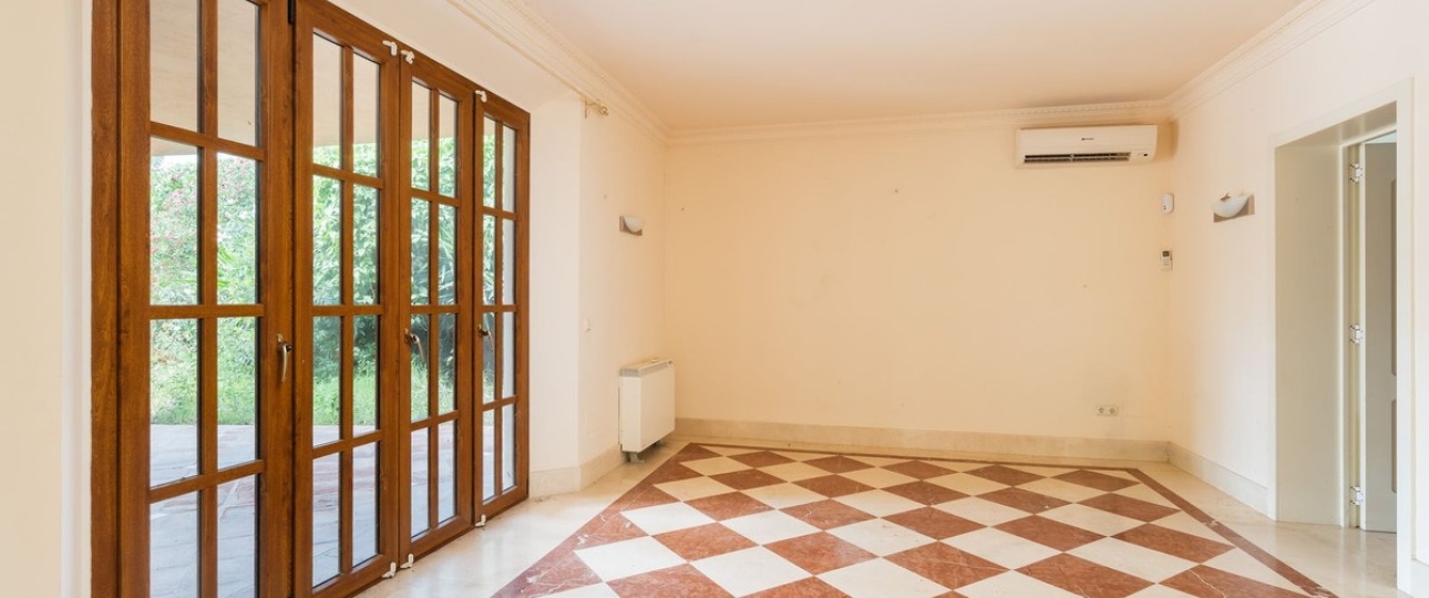 Wiederverkauf - Villa - Estepona - Estepona Centro