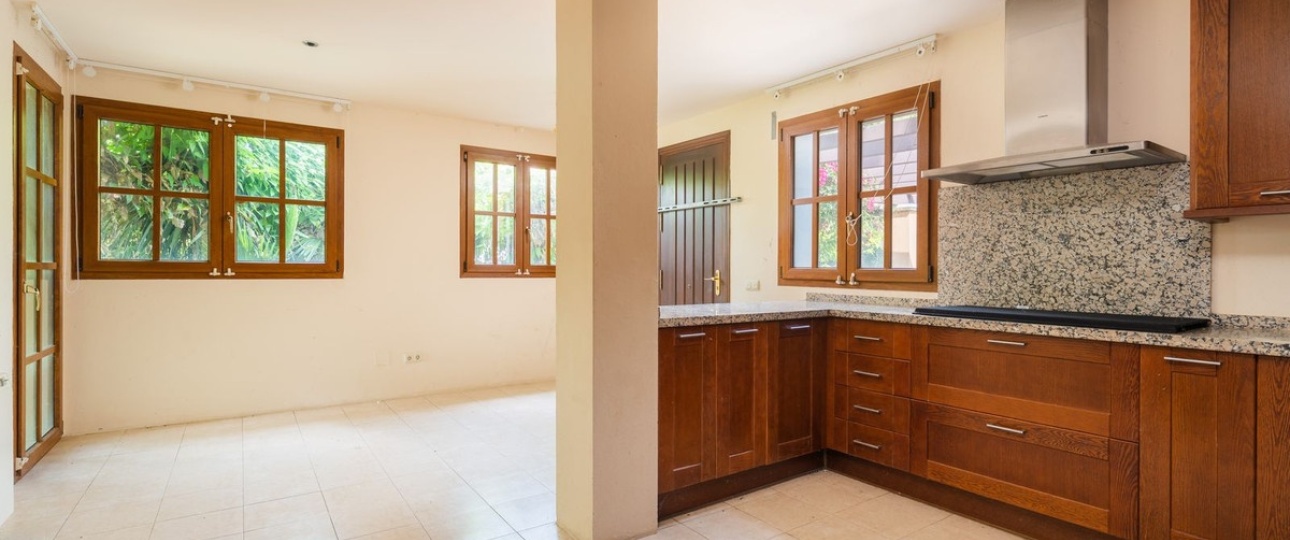 Wiederverkauf - Villa - Estepona - Estepona Centro