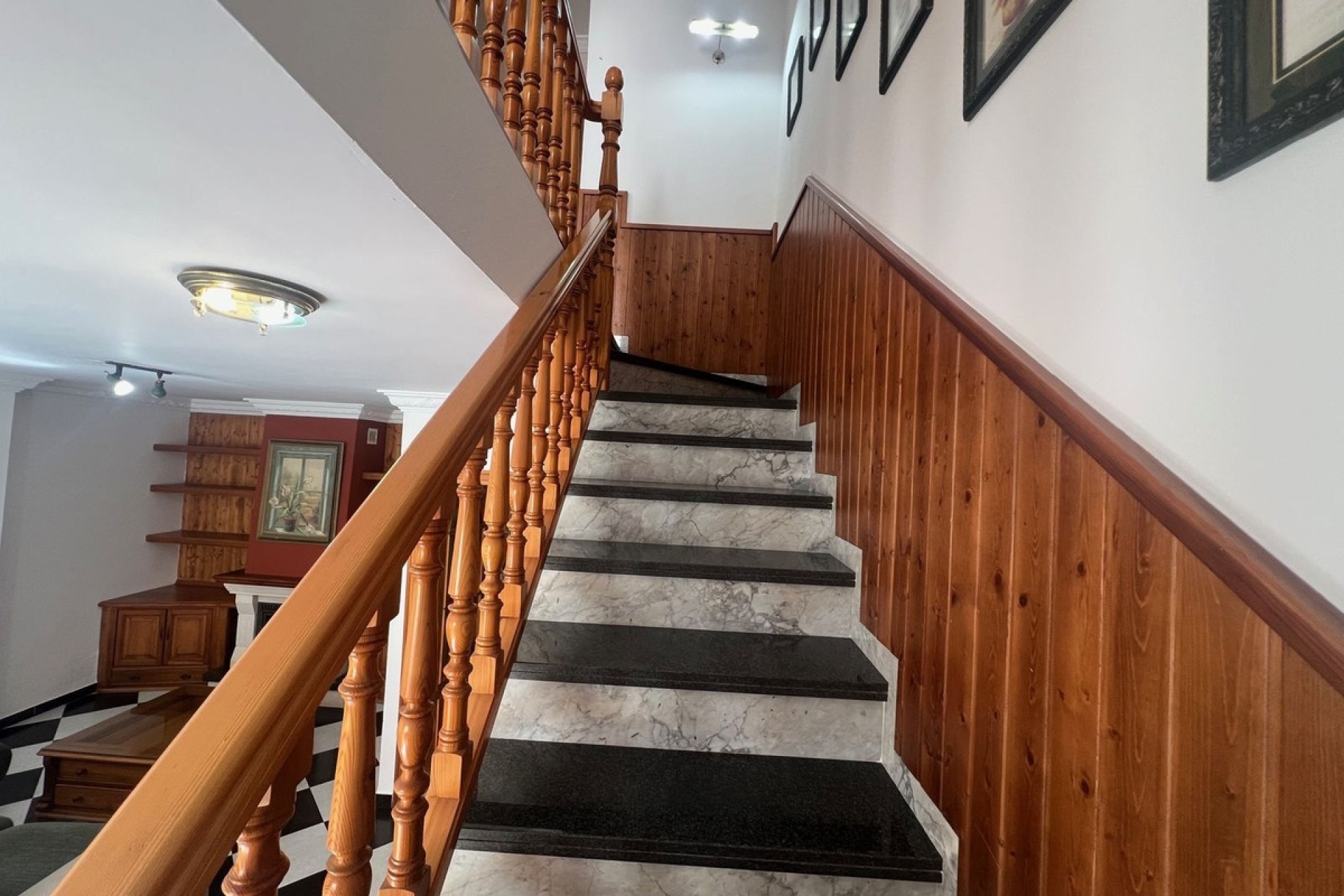 Wiederverkauf - Villa - Estepona - Estepona Centro