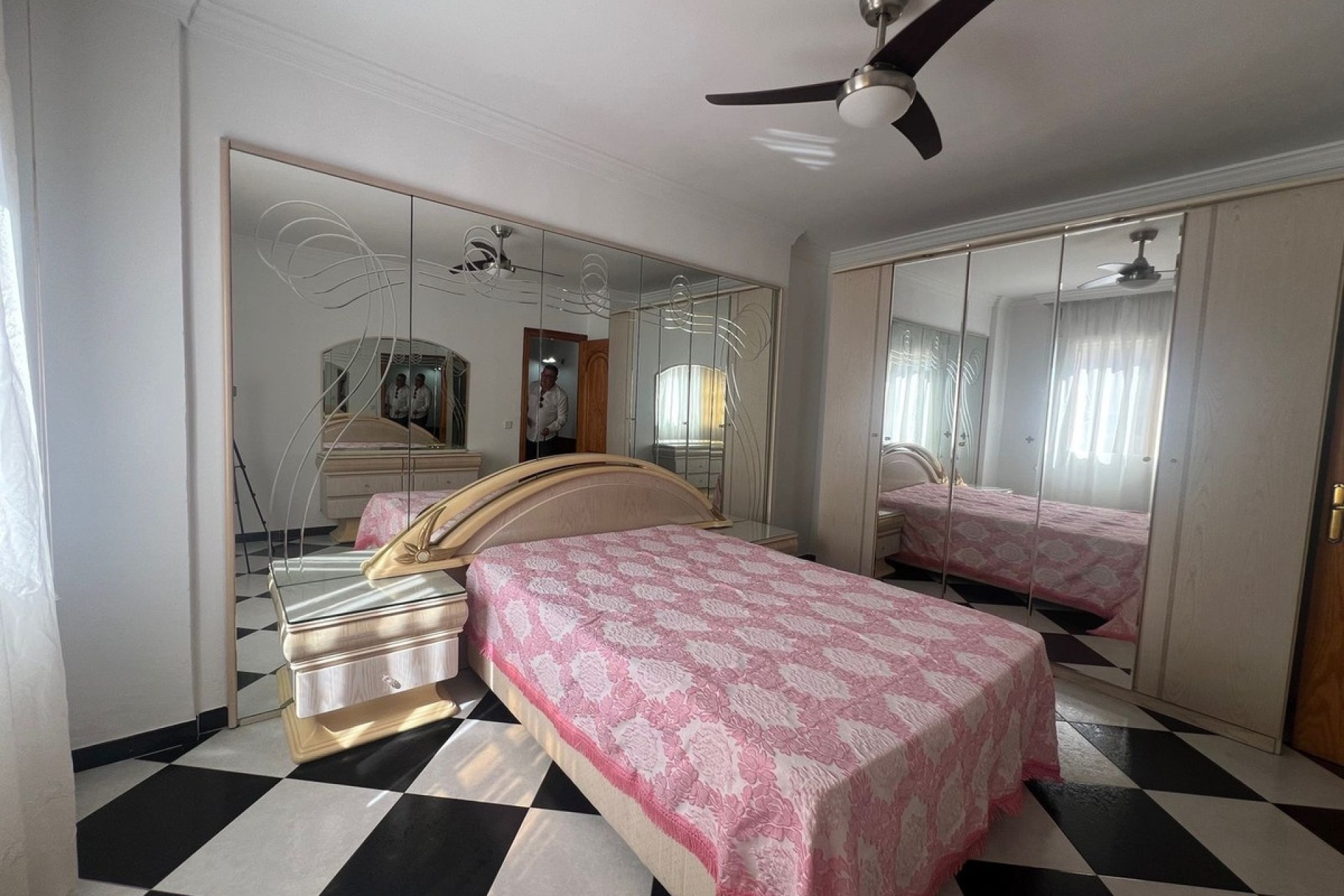 Wiederverkauf - Villa - Estepona - Estepona Centro
