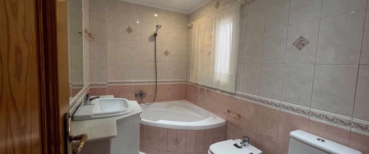 Wiederverkauf - Villa - Estepona - Estepona Centro