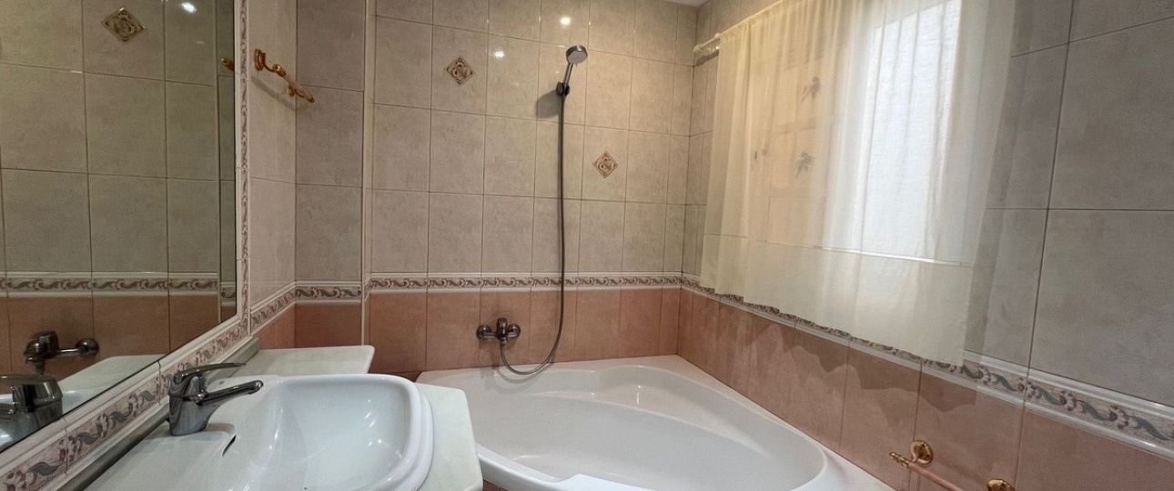 Wiederverkauf - Villa - Estepona - Estepona Centro