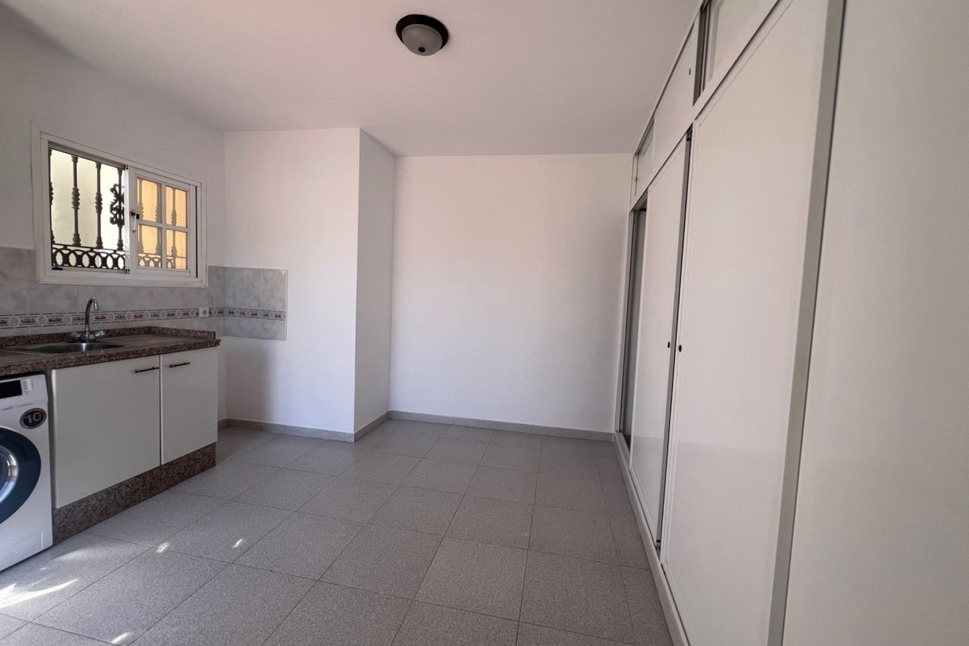 Wiederverkauf - Villa - Estepona - Estepona Centro