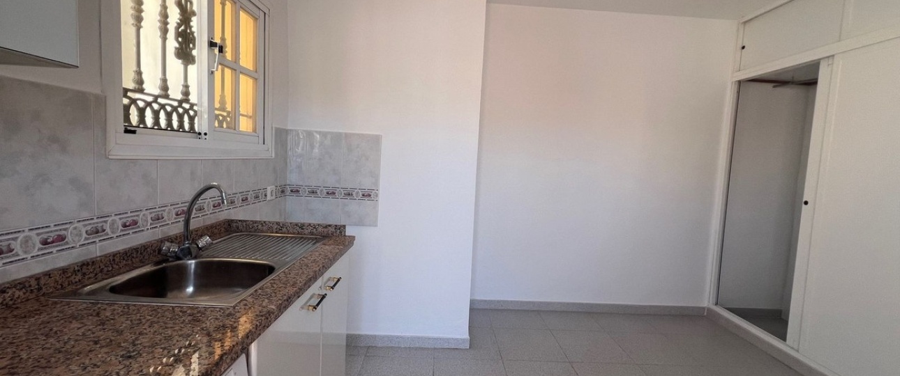 Wiederverkauf - Villa - Estepona - Estepona Centro