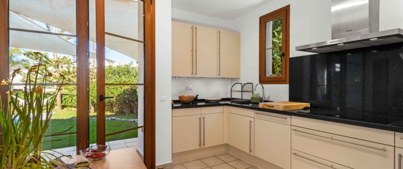 Wiederverkauf - Villa - Estepona - Estepona Centro