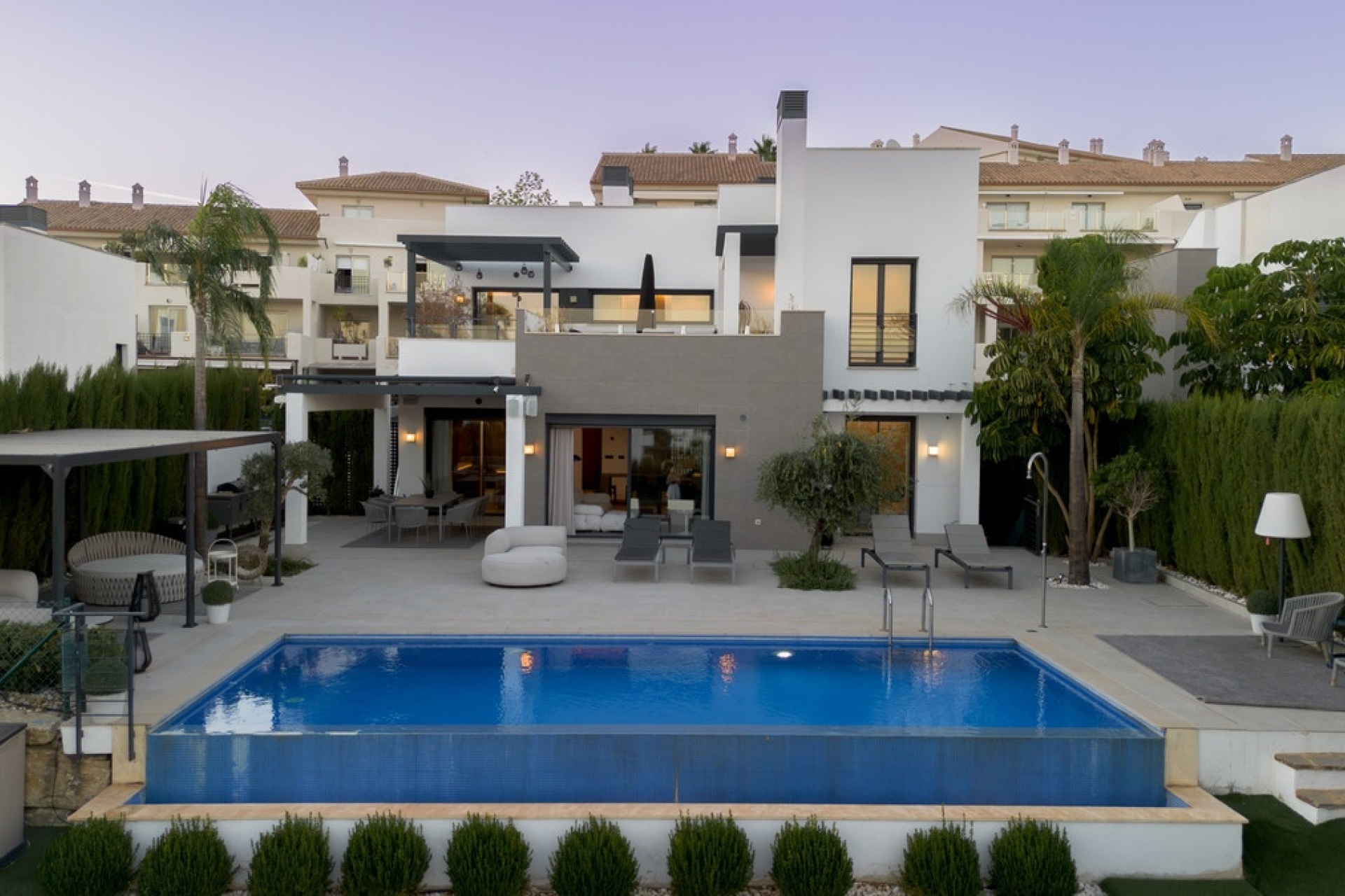 Wiederverkauf - Villa - Estepona - Estepona Centro
