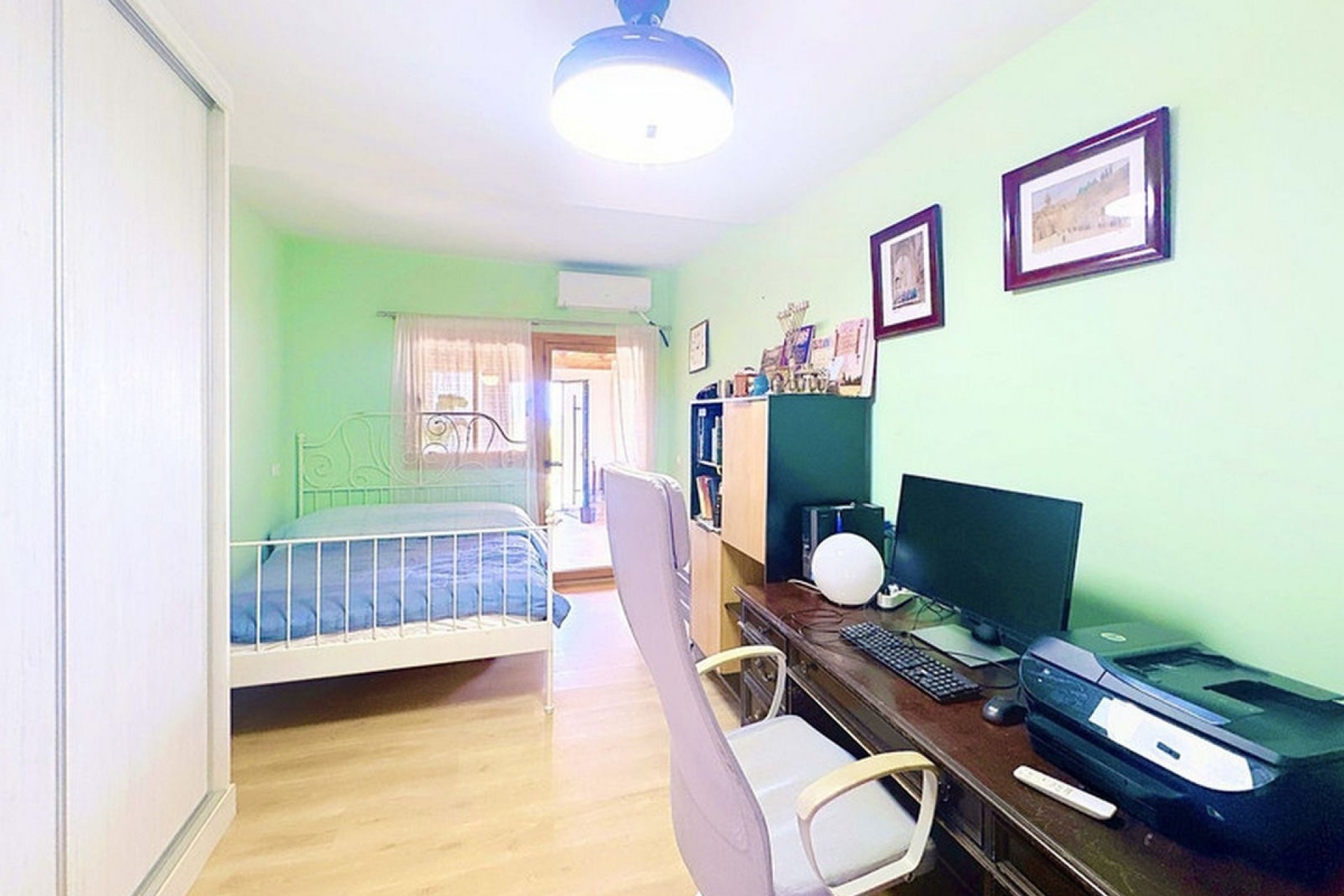 Wiederverkauf - Villa - Estepona - Estepona Centro