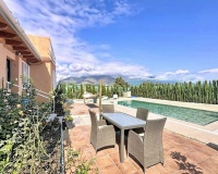 Wiederverkauf - Villa - Estepona - Estepona Centro