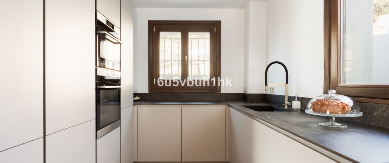 Wiederverkauf - Villa - Estepona - Estepona Centro