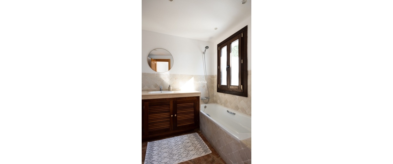 Wiederverkauf - Villa - Estepona - Estepona Centro