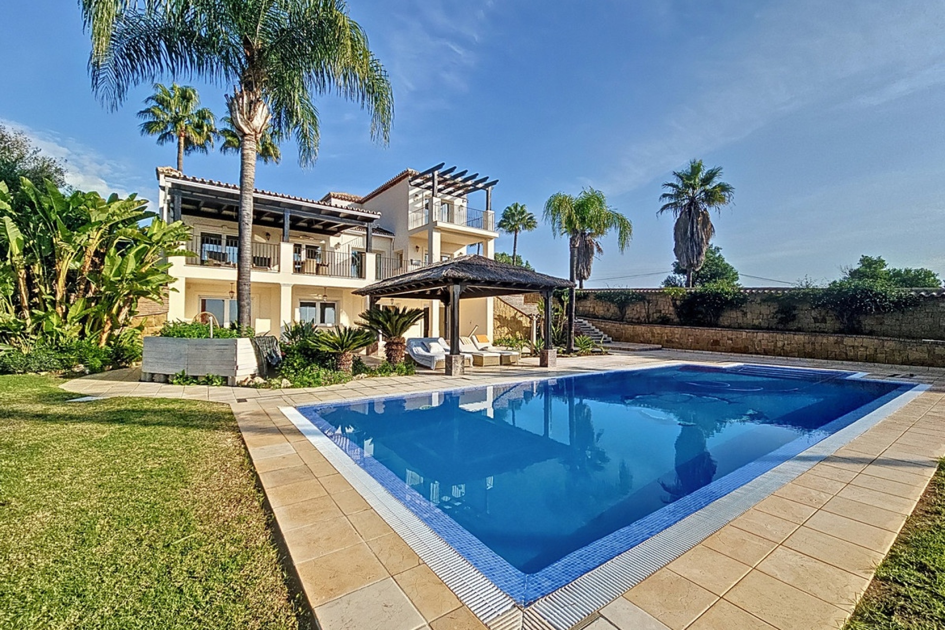 Wiederverkauf - Villa - Estepona - Estepona Centro