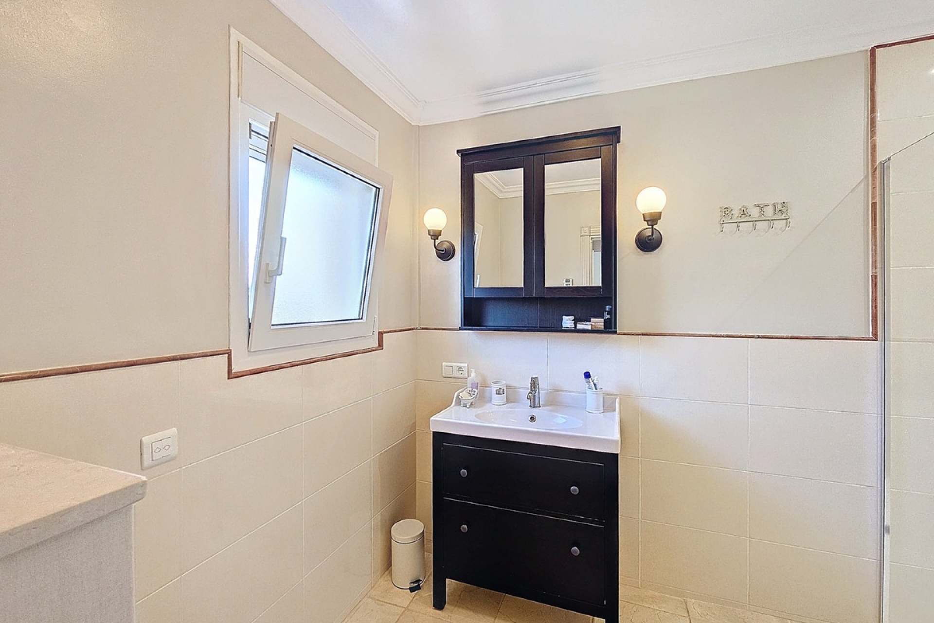 Wiederverkauf - Villa - Estepona - Estepona Centro
