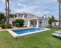 Wiederverkauf - Villa - Estepona - Estepona Centro