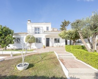 Wiederverkauf - Villa - Estepona - Estepona Centro