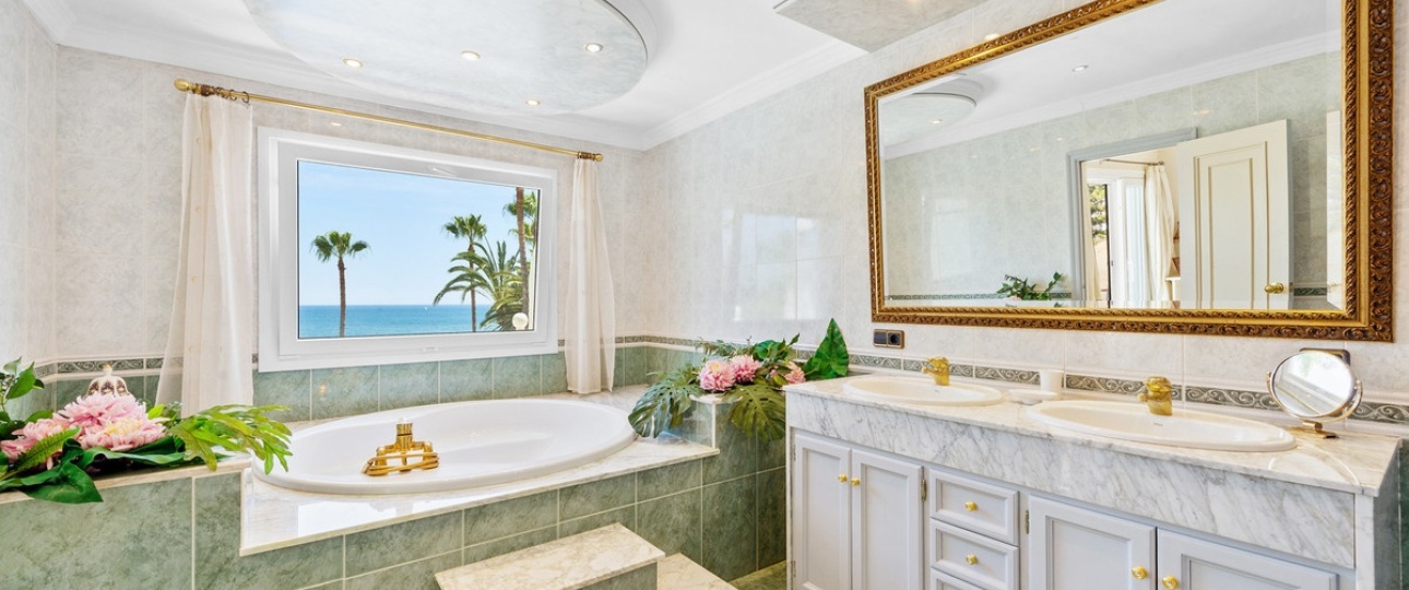Wiederverkauf - Villa - Estepona - Estepona Centro