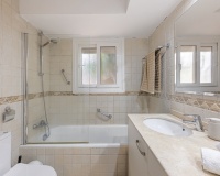 Wiederverkauf - Villa - Estepona - Estepona Centro