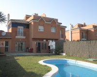 Wiederverkauf - Villa - Estepona - Estepona Centro