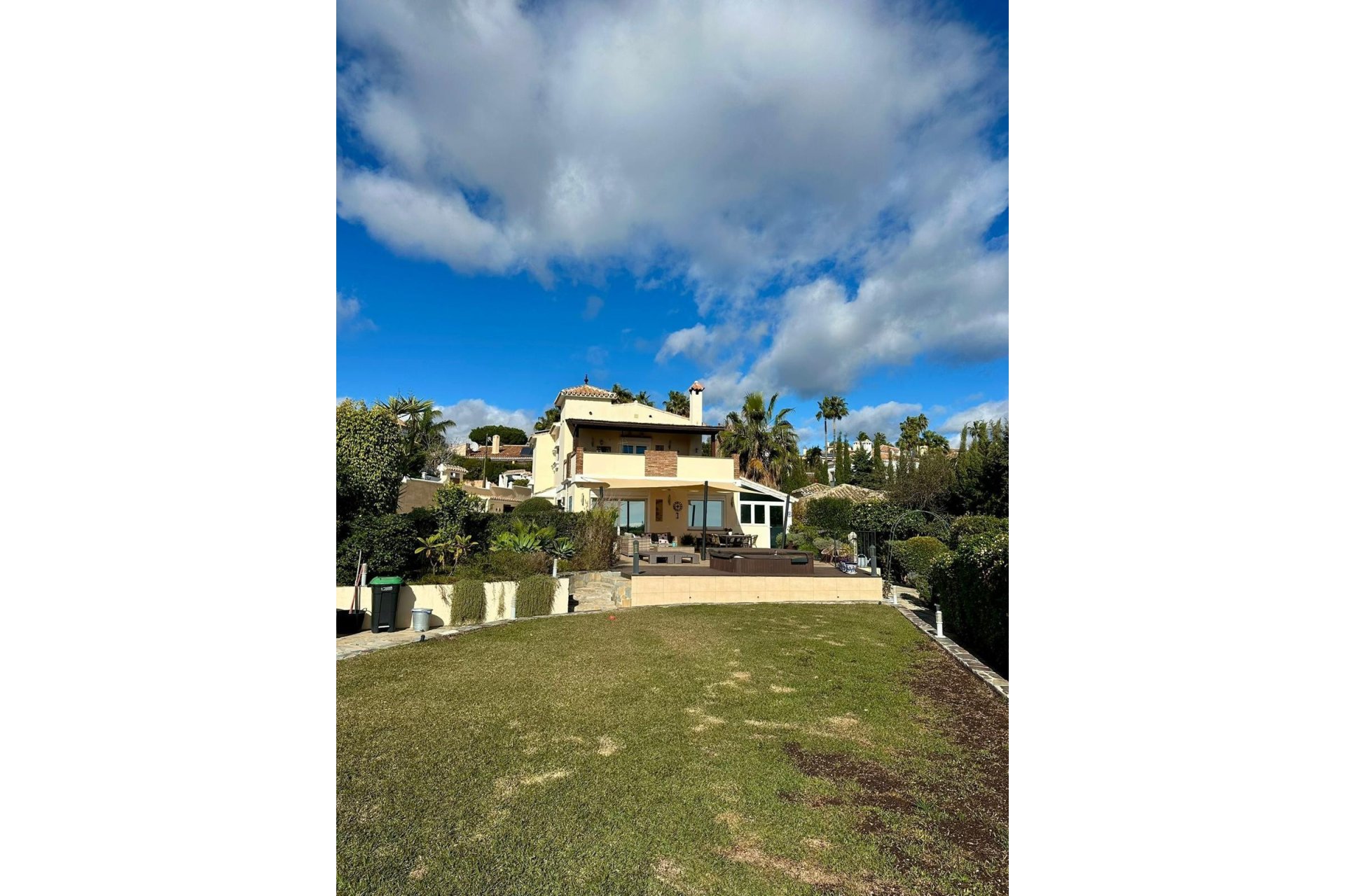 Wiederverkauf - Villa - Estepona - Estepona Centro