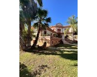 Wiederverkauf - Villa - Estepona - Estepona Centro