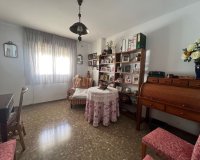 Wiederverkauf - Villa - Estepona - Estepona Centro