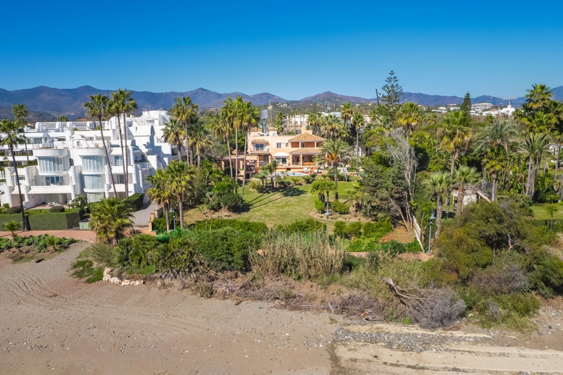 Wiederverkauf - Villa - Estepona - New Golden Mile