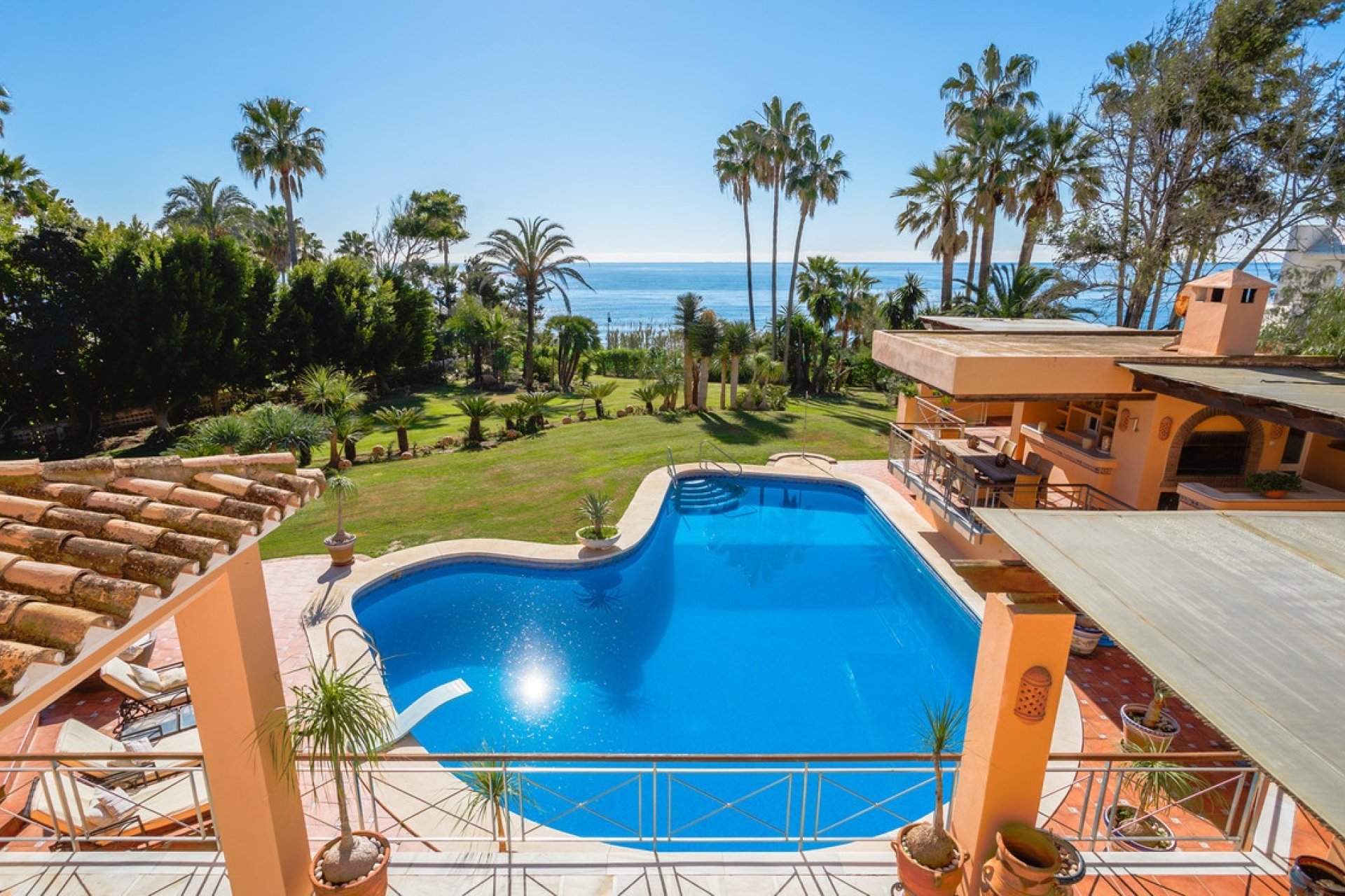 Wiederverkauf - Villa - Estepona - New Golden Mile