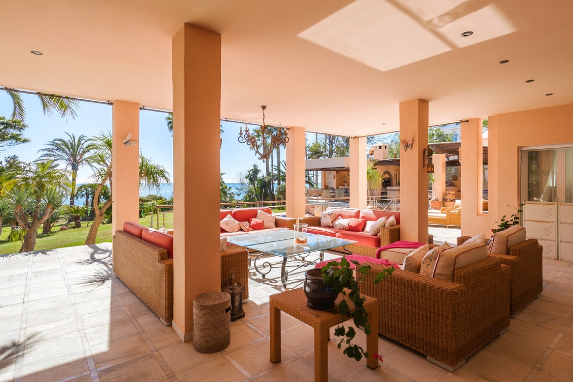 Wiederverkauf - Villa - Estepona - New Golden Mile