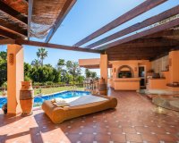 Wiederverkauf - Villa - Estepona - New Golden Mile
