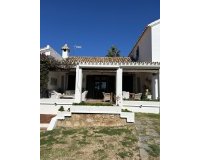 Wiederverkauf - Villa - Estepona - New Golden Mile