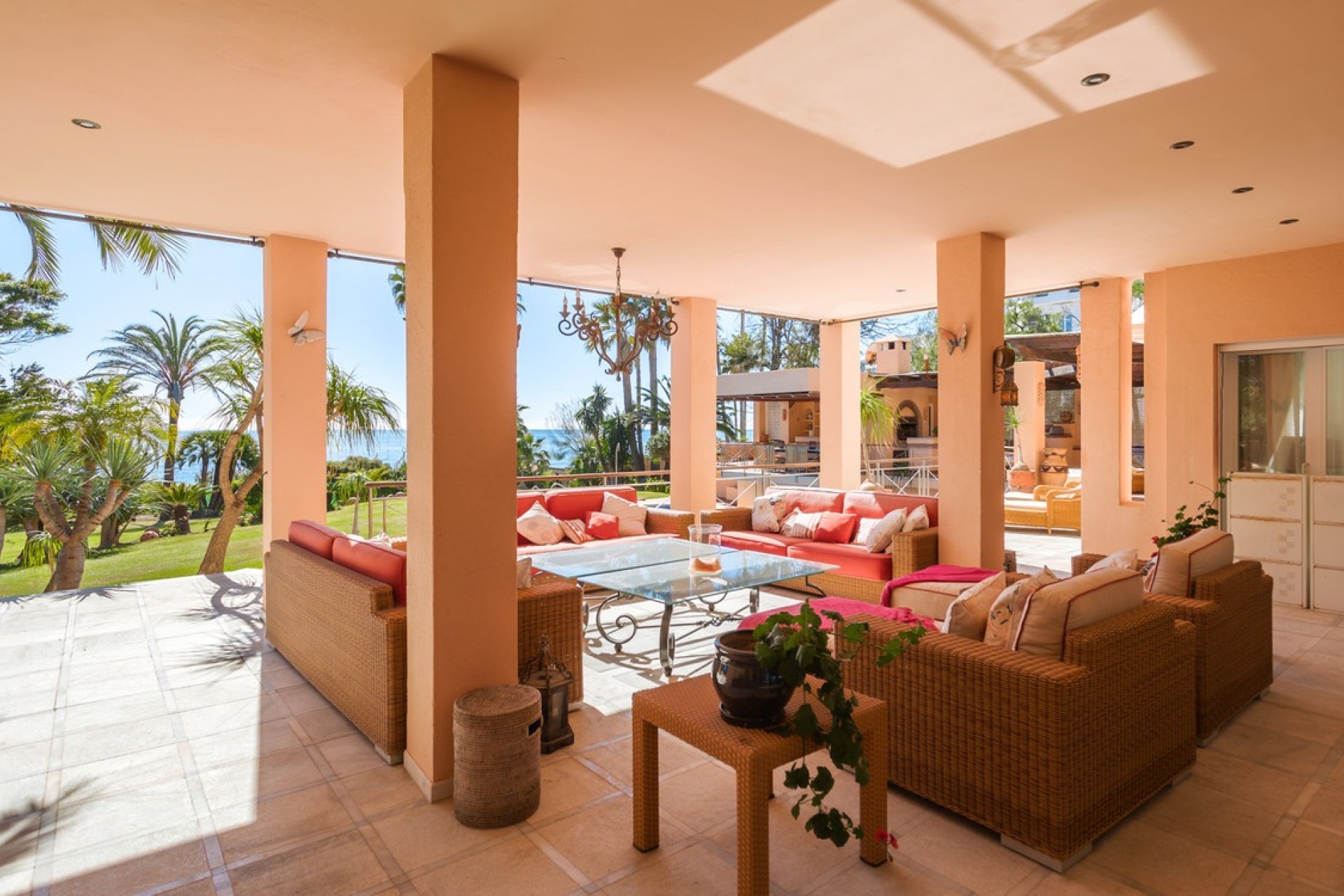 Wiederverkauf - Villa - Estepona - New Golden Mile