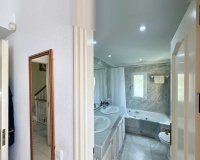 Wiederverkauf - Villa - Estepona - New Golden Mile