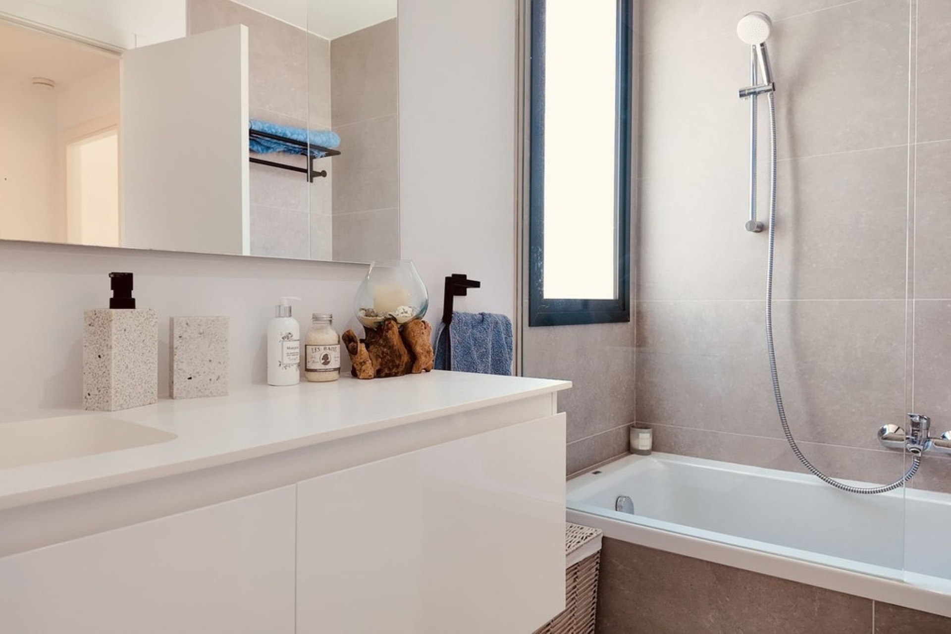 Wiederverkauf - Villa - Estepona - New Golden Mile