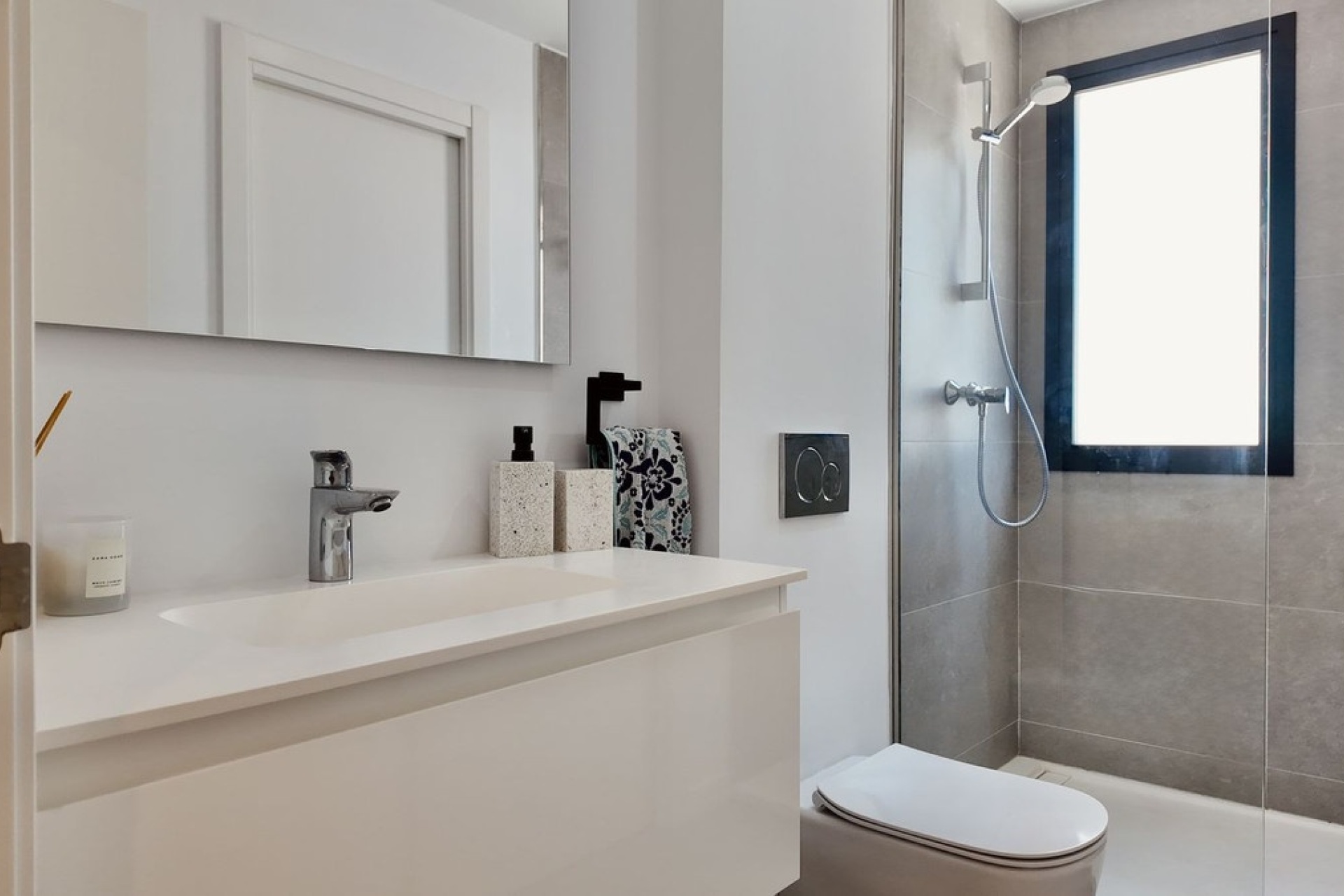 Wiederverkauf - Villa - Estepona - New Golden Mile