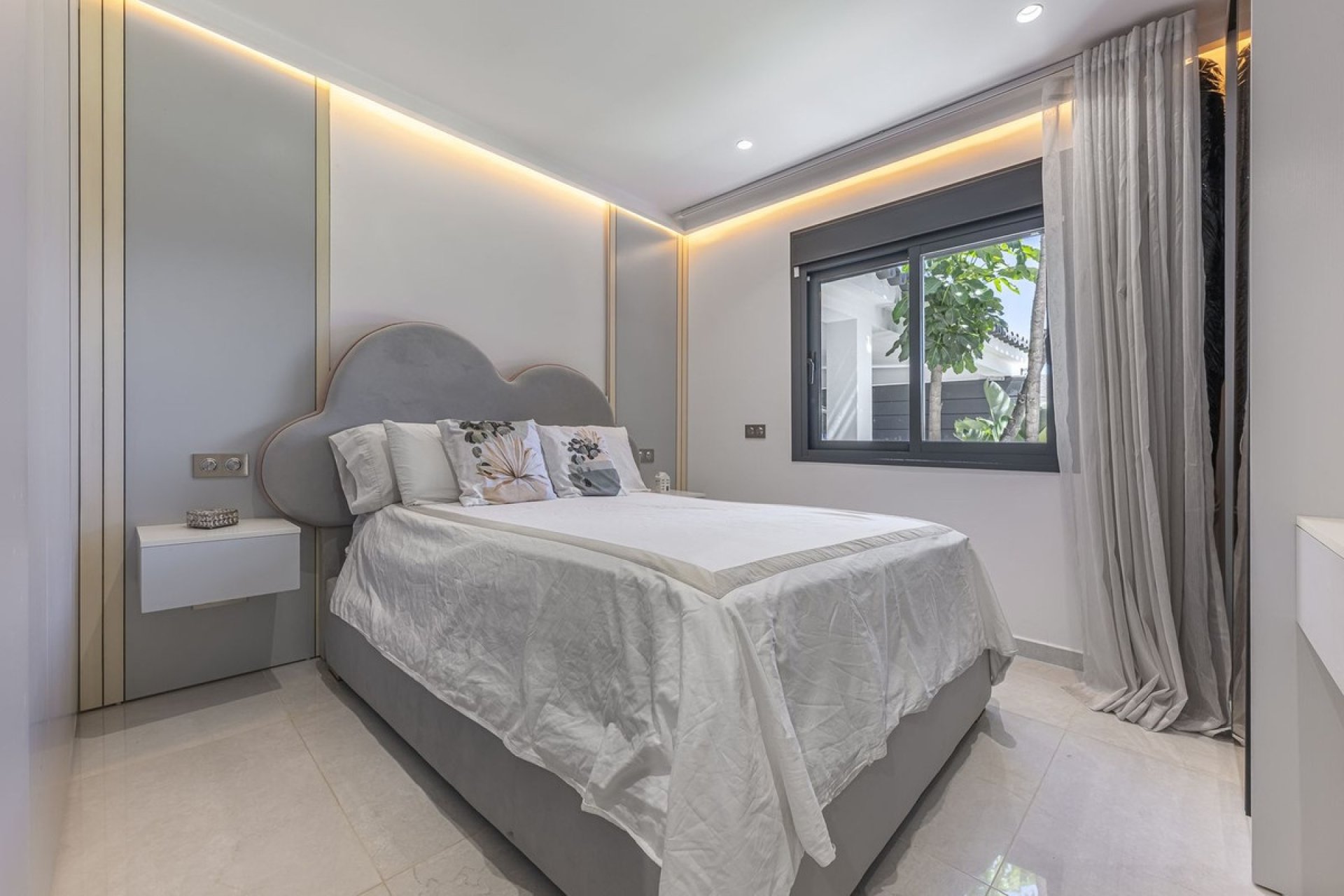 Wiederverkauf - Villa - Estepona - New Golden Mile