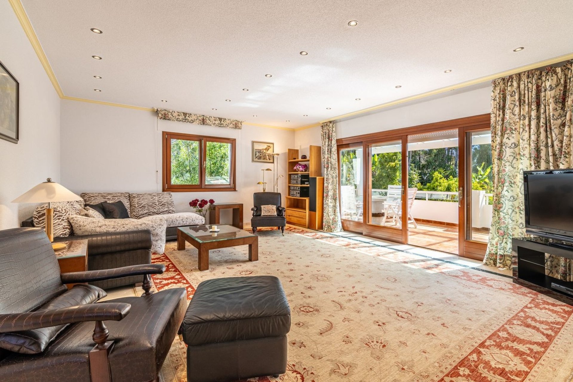 Wiederverkauf - Villa - Estepona - New Golden Mile