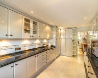 Wiederverkauf - Villa - Estepona - New Golden Mile