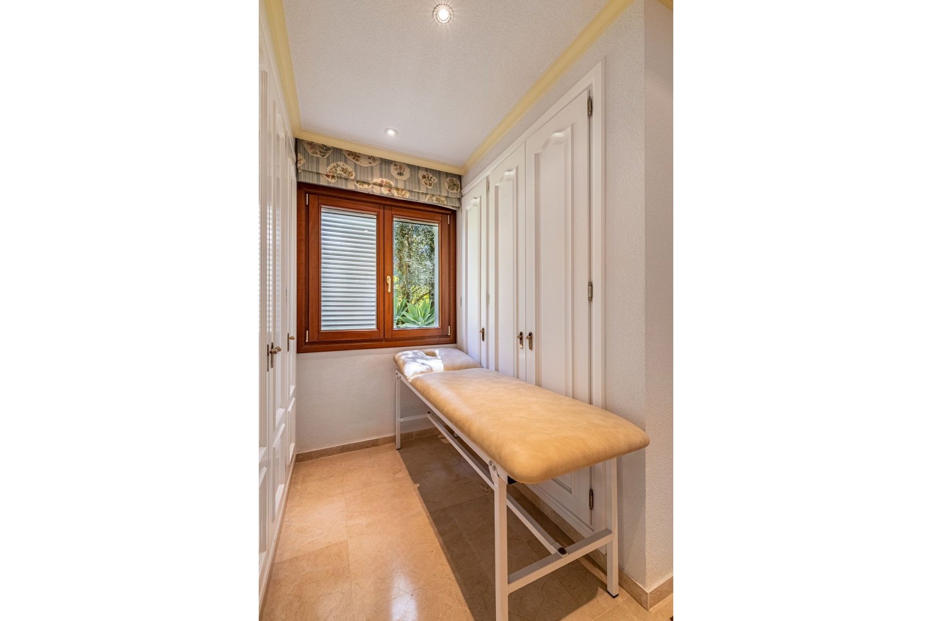 Wiederverkauf - Villa - Estepona - New Golden Mile