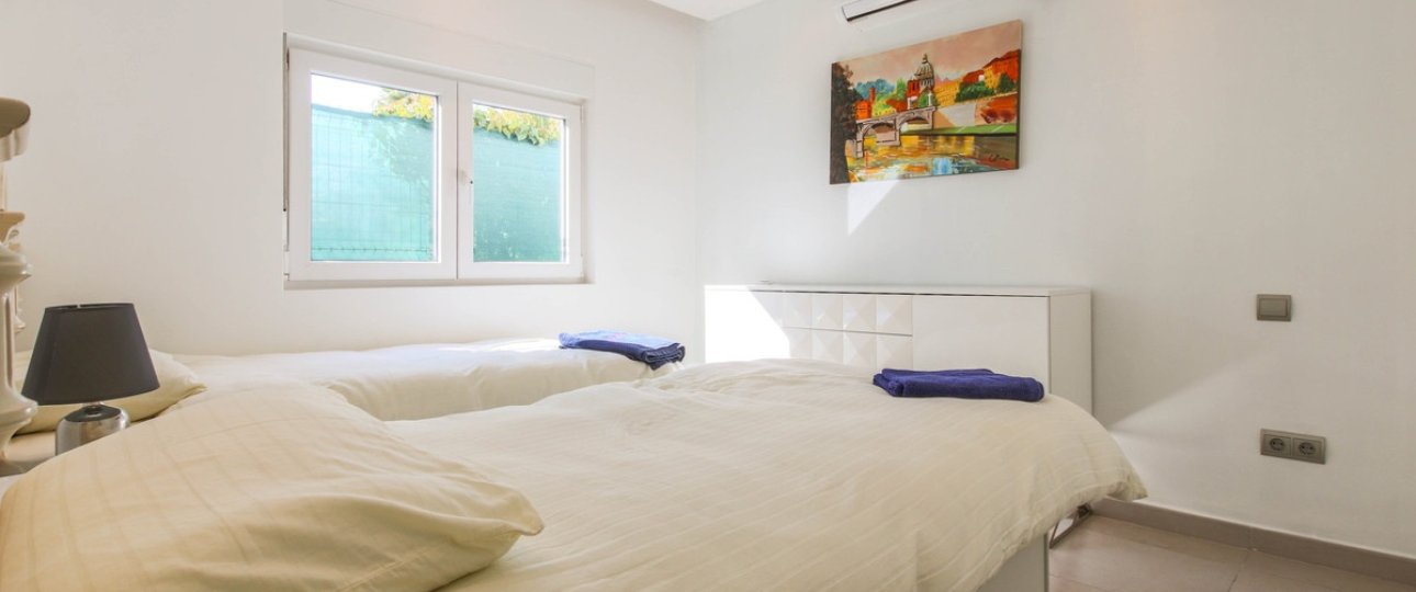 Wiederverkauf - Villa - Estepona - New Golden Mile