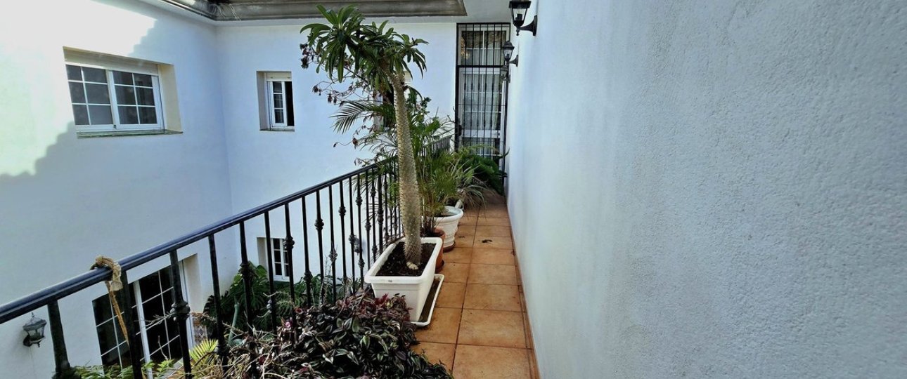 Wiederverkauf - Villa - Estepona - New Golden Mile