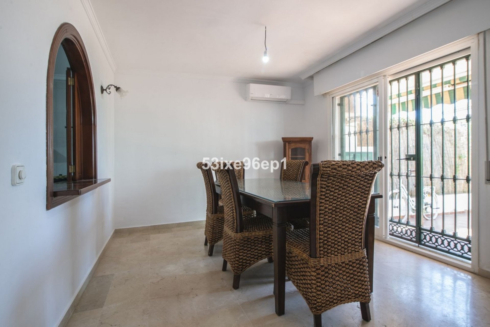 Wiederverkauf - Villa - Estepona - New Golden Mile