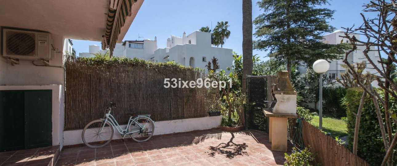 Wiederverkauf - Villa - Estepona - New Golden Mile