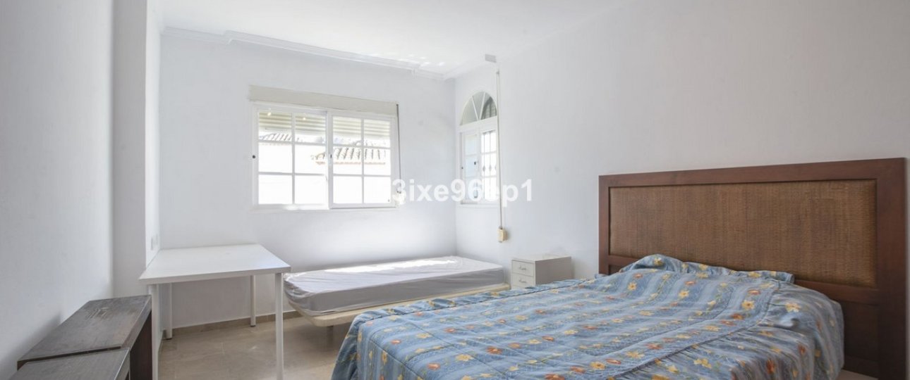 Wiederverkauf - Villa - Estepona - New Golden Mile
