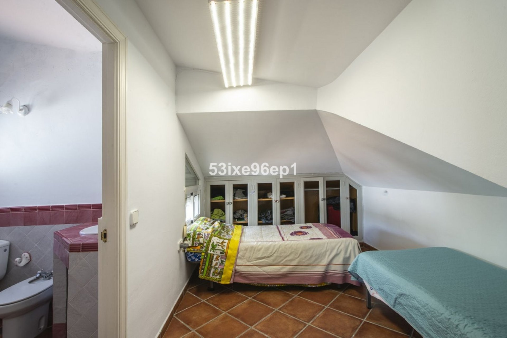 Wiederverkauf - Villa - Estepona - New Golden Mile